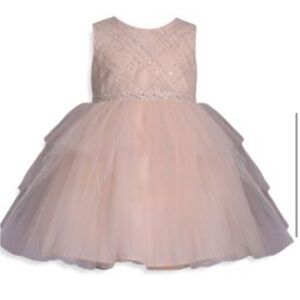 Baby girl dress. Size 18M.